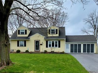 113 Skycrest Dr, Rochester, NY 14616