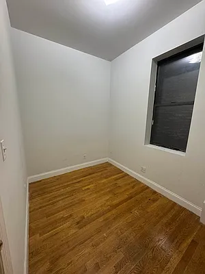 Rented by KNOCKKNOCK LLC | media 15