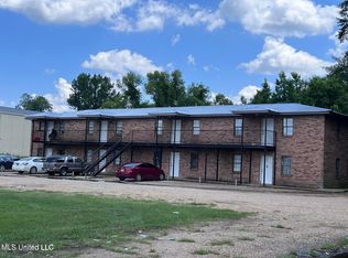 203 9th Ave, Lumberton, MS 39455