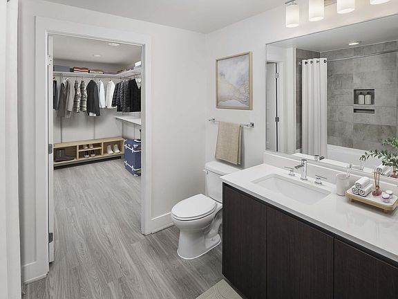 5th image of 61 Pierce St NE #1209