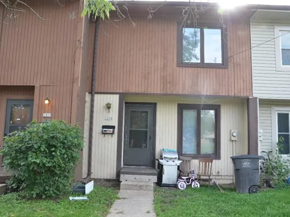 1315 E 17th St, Des Moines, IA 50316