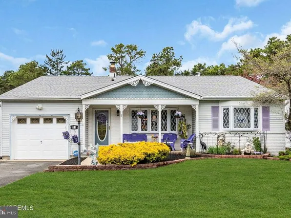 17 Sheepshead Dr, Toms River, NJ 08757