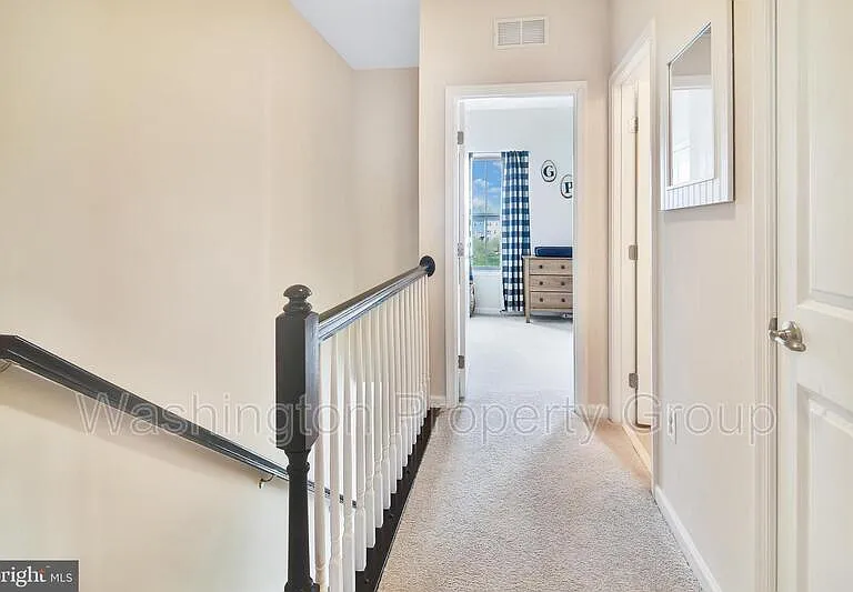 7905 Trailview Xing — Photo 24
