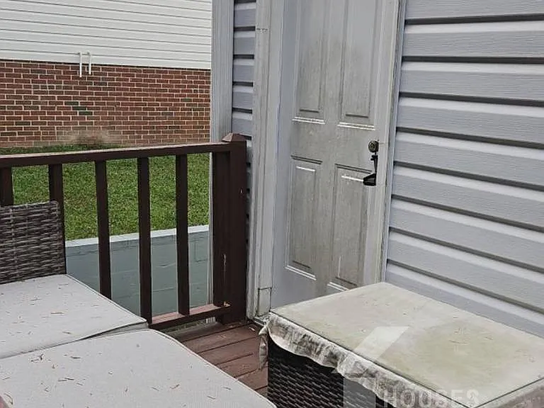 553 Memorial Drive Ext #X — Photo 19