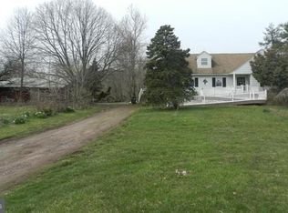 917 Mansfield Rd W, Bordentown, NJ 08505