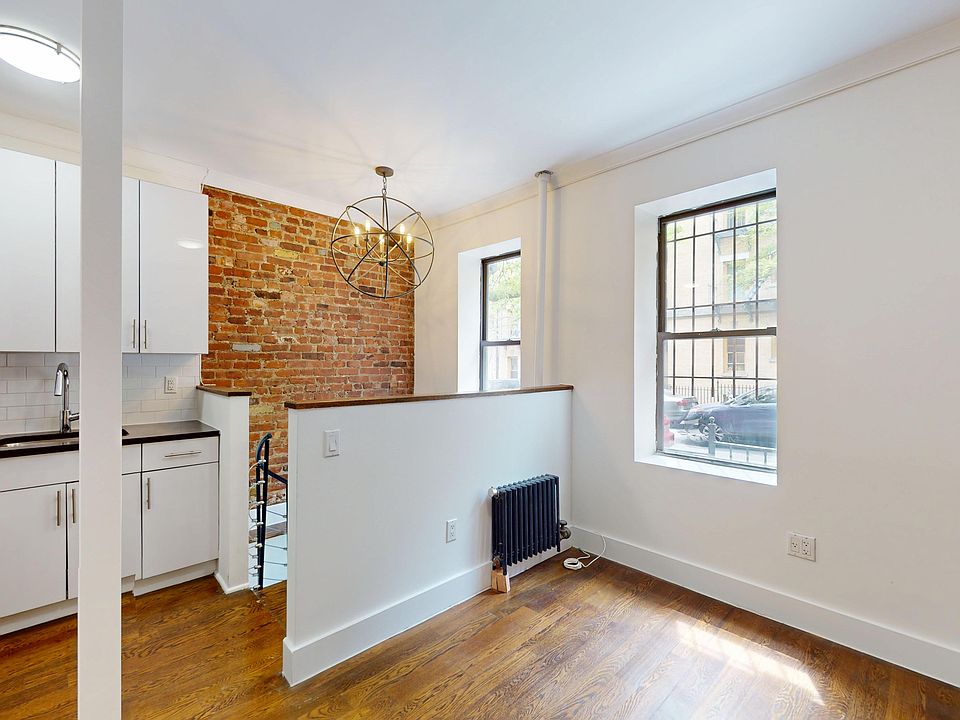 1st image of 425 E 65th St APT 2