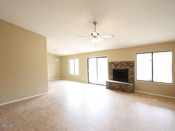4th image of 8086 S New Abbey Dr
