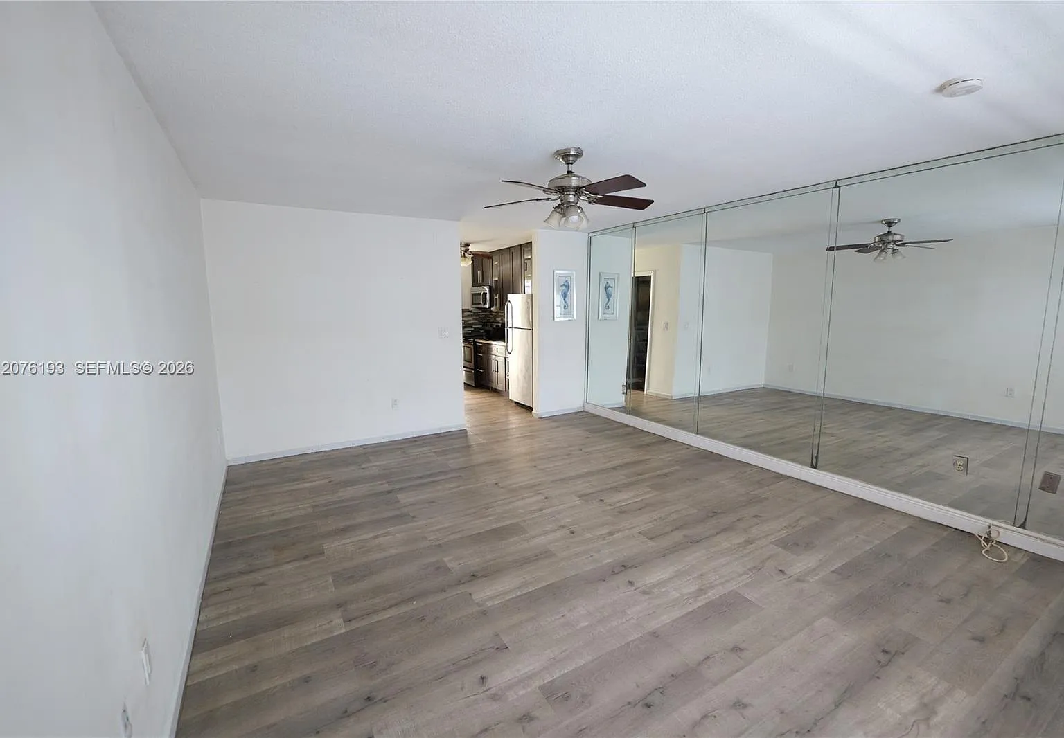 Penn-Twelve Condo — Photo 3