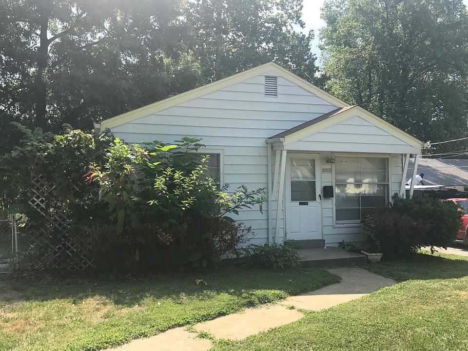 1st image of 2512 Wheaton Ave