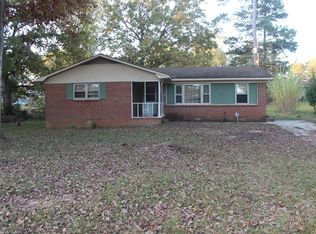 315 Windmill Cir, Greenwood, SC 29646