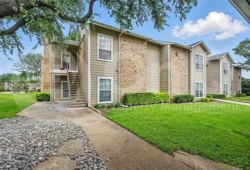 8600 Coppertowne Ln Photo 1