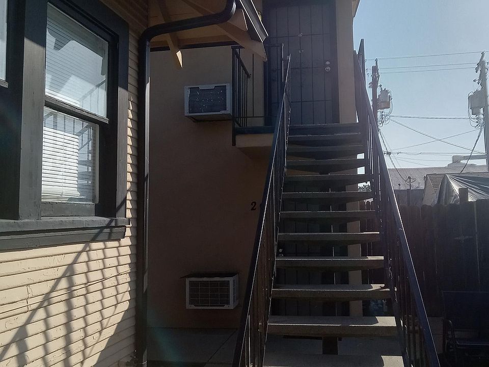 1st image of 610 N School St #4