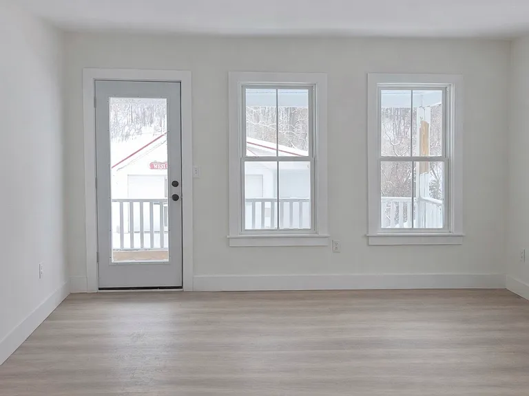 73 Main St #4 — Photo 2