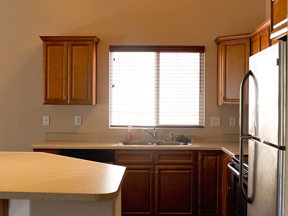 5th image of 3029 Prickly Pear Dr