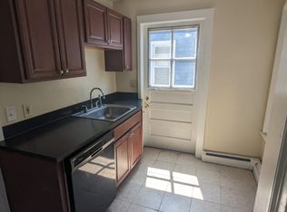 785 Whitney Ave #2F, New Haven, CT 06511