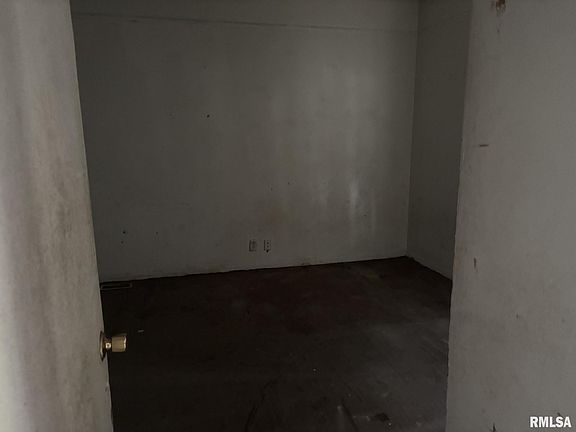4th image of 1117 N 14th St