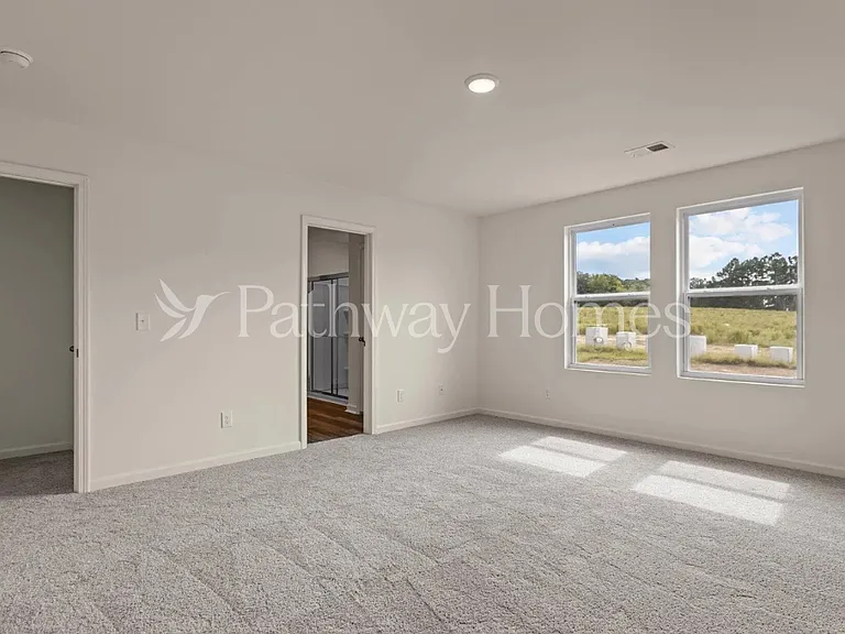 12721 Haymarket Rd — Photo 12