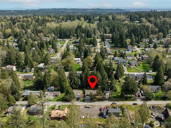 4th image of 27442 NE Baywood Drive