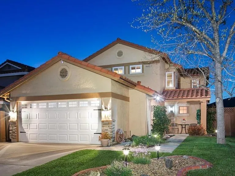 13392 Cool Lake Way — Photo 1