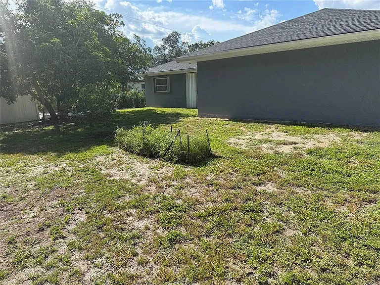 23289 Nancy Ave — Photo 16