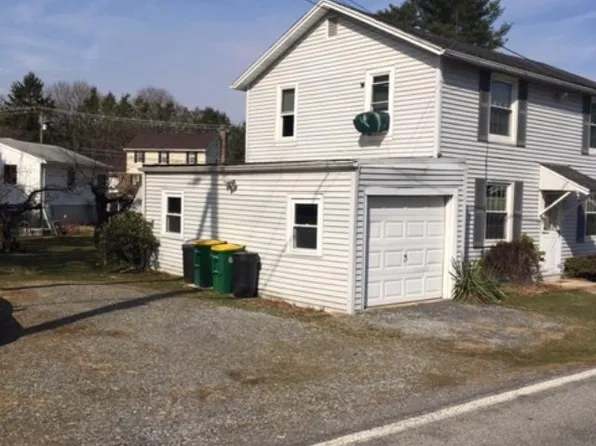 1502 Riverbend Rd, Allentown, PA 18103