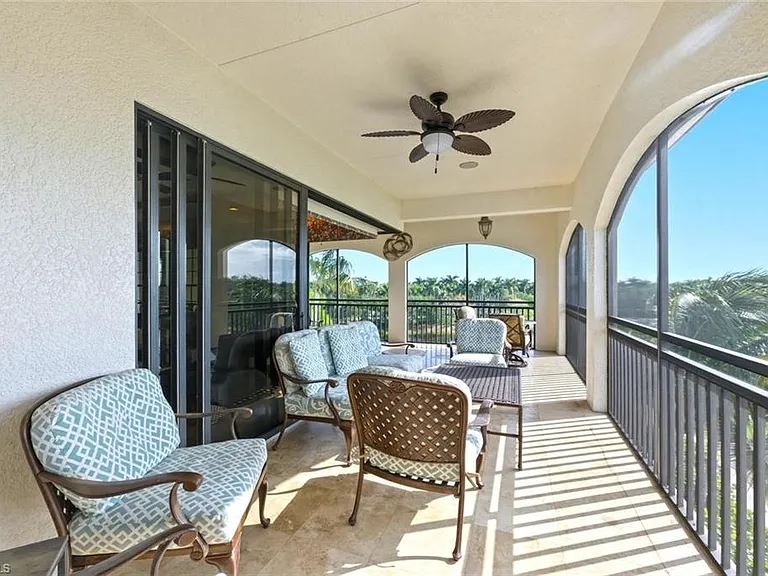 2538 Marquesa Royale Ln #Penthouse 5-301 — Photo 8