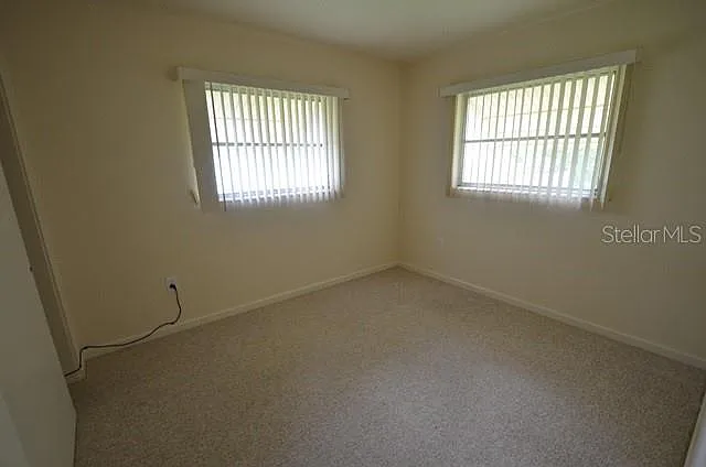 612 Shamrock Blvd — Photo 10