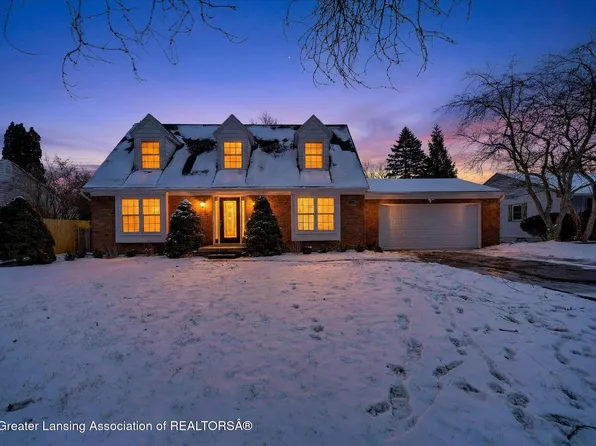 1140 Shelter Ln, Lansing, MI 48912