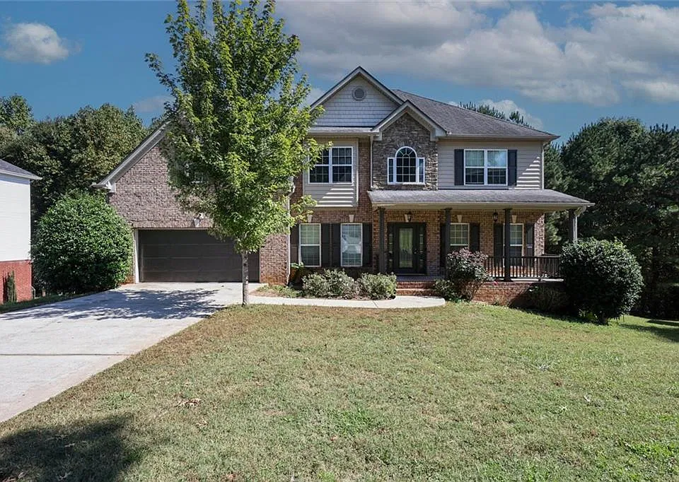 2025 NE Jessica Way