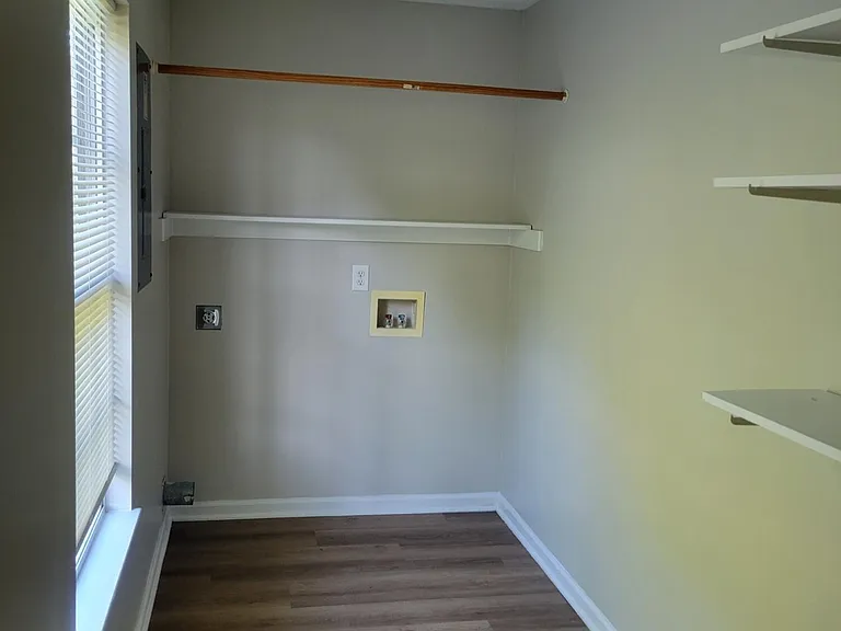 600 Hammock Ln #1 — Photo 7