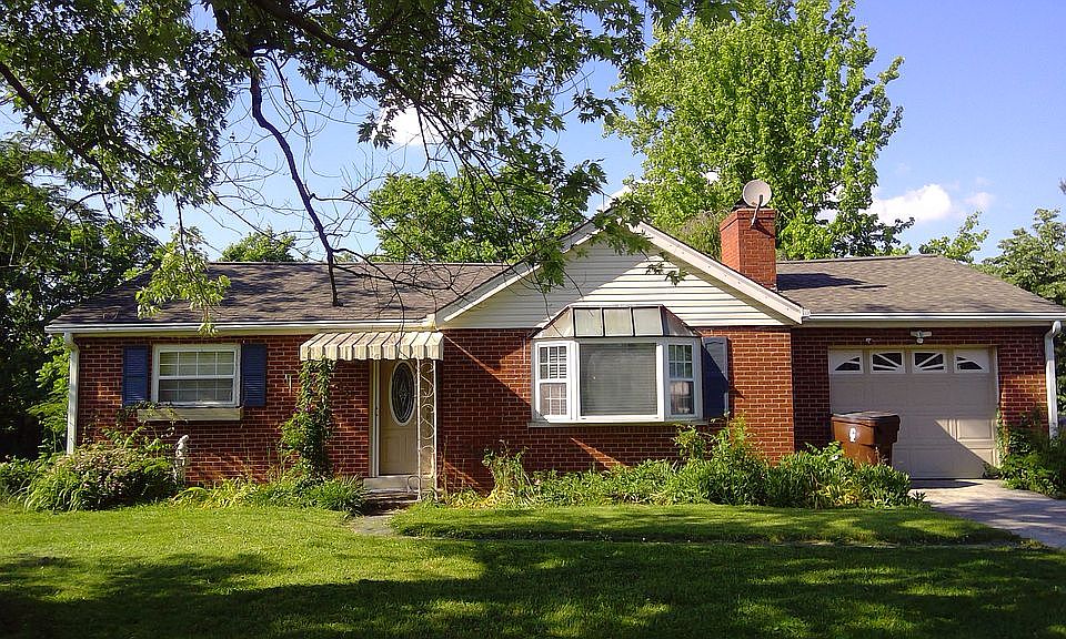 1st image of 640 Wayskin Dr