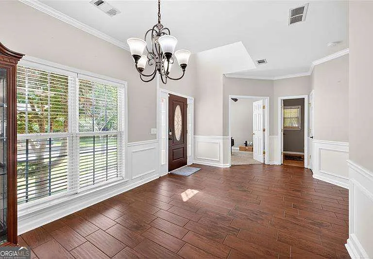 2865 Stonehenge Ct — Photo 4