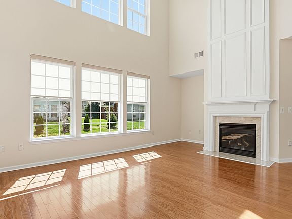 3rd image of 1728 Bastante Ct
