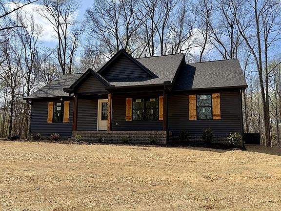 2nd image of 1007 Mount Olive Rd