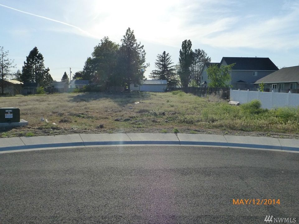 1st image of 3820 W Waterford Ln
