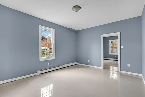 568 Grove St #1S Photo 1