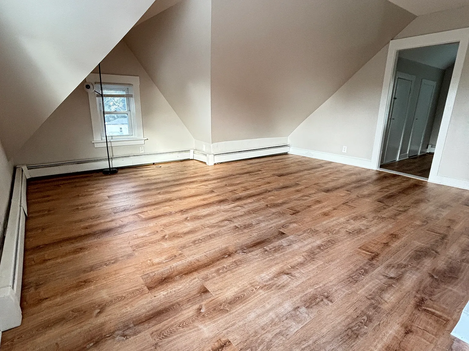 1 bed, 550 sqft, $1,850 — Photo 3