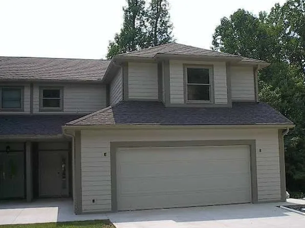 10 Oak Ridge Dr, Morgantown, WV 26508