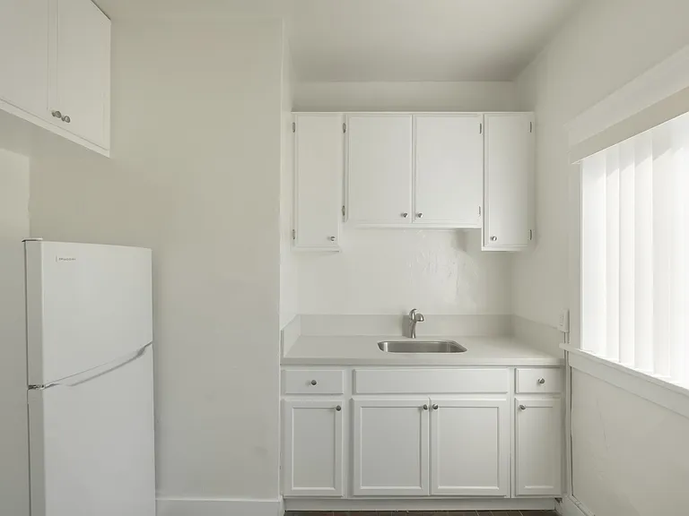 4309 S Main St #101 — Photo 3