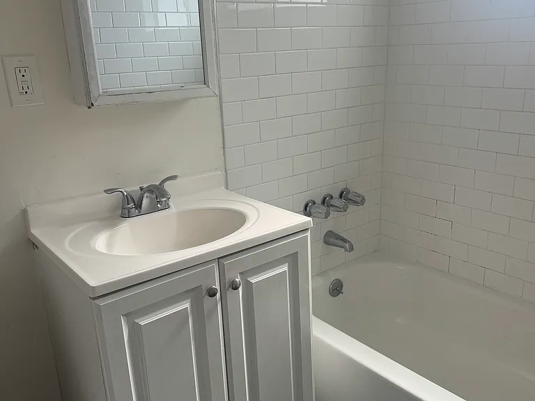6212 Beck Ave #1 — Photo 8