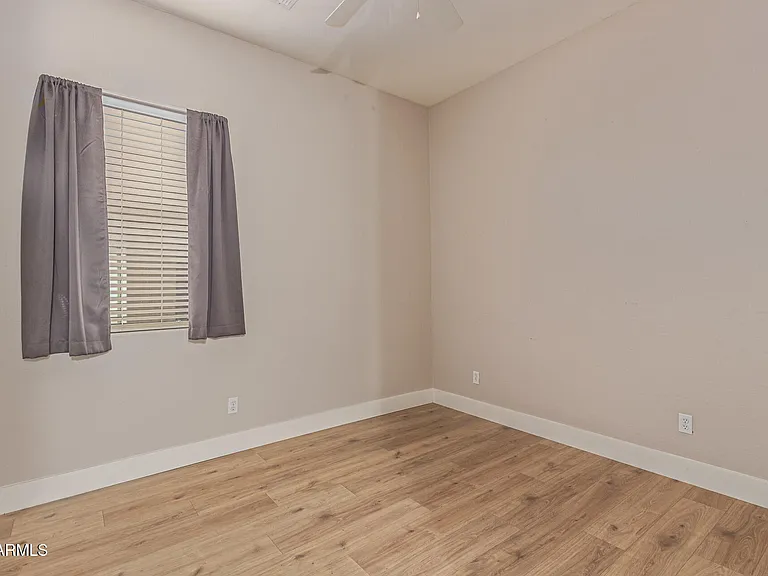4978 E Karsten Dr — Photo 29