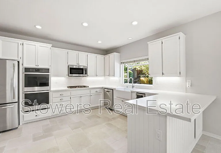 23 Westbourne Ct — Photo 13