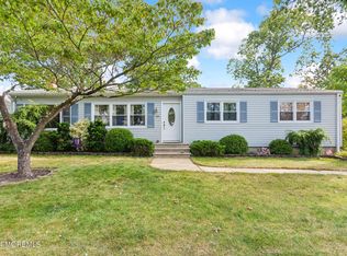 885 Lynnwood Ave, Brick, NJ 08723