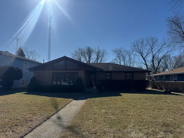 2009 Kedron Blvd, Zion, IL 60099