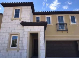 20626 Walnut Cir, Northridge, CA 91326