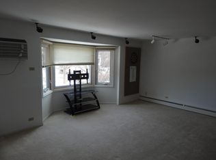 216 N Somerset Ln APT 2G, Arlington Heights, IL