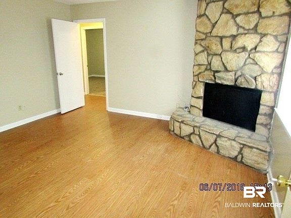 5th image of 18 S Catherine St APT 16