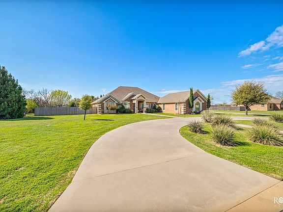 3rd image of 1609 Stonebridge Dr