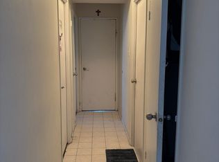 10 Martha Eaton Way UNIT 1608, Toronto, ON M6M5B3