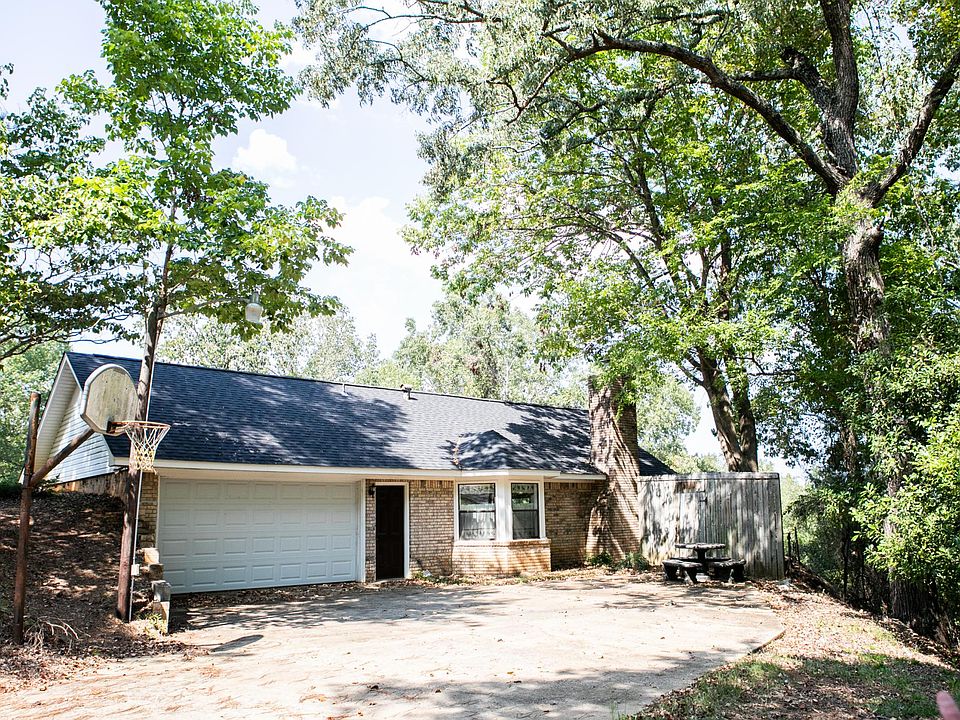 2nd image of 14839 Clear Point Dr